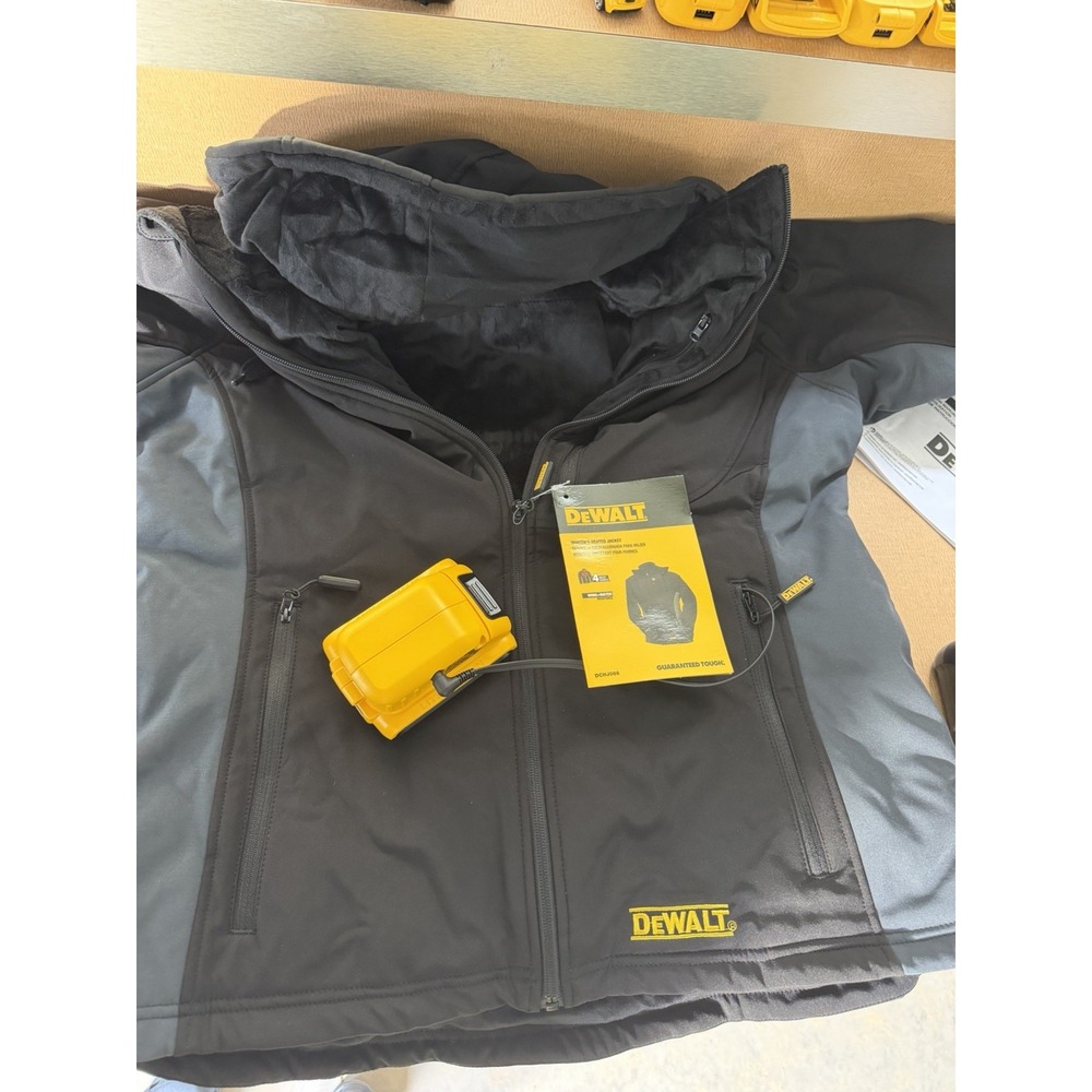 DEWALT DCHJ066C1-XL 20V MAX Soft Shell Woman's Heated Jacket - XL New